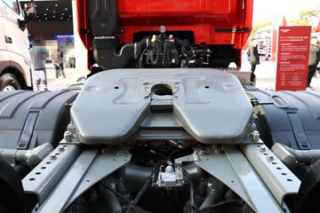 �й����� HOWO TH7�ؿ� ���а� 610���� 6X4 AMT�Զ���ǣ����(����)(ZZ4257W324HF1B)ͼƬ