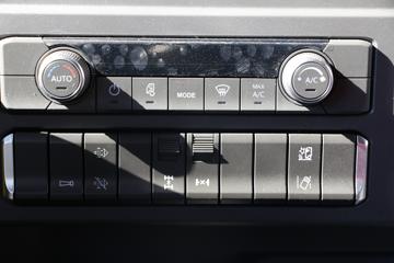 �й����� HOWO Max�ؿ� ���ݰ� 480���� 6X4 AMT�Զ���ǣ����(����)ͼƬ