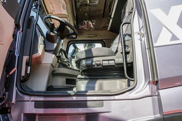 �й����� HOWO Max�ؿ� ���ݰ� 480���� 6X4 AMT�Զ���ǣ����(����)ͼƬ