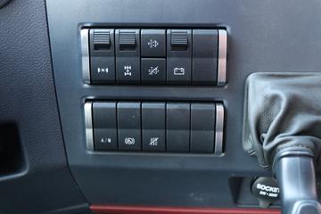 �й����� �ƺ� X7�ؿ� 800���� 6X4 AMT�Զ���ǣ����ͼƬ