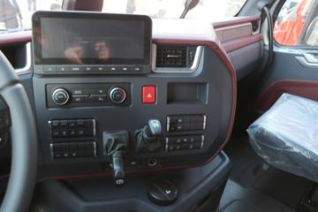 �й����� �ƺ� X7�ؿ� 800���� 6X4 AMT�Զ���ǣ����ͼƬ