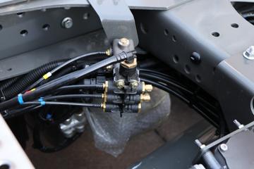 �й����� �ƺ� X7�ؿ� 800���� 6X4 AMT�Զ���ǣ����ͼƬ