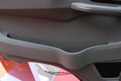 中国重汽HOWO 统帅 160马力 4.15米AMT自动档单排栏板轻卡(国六)(ZZ1047G3215F144) 中国重汽HOWO 统帅 160马力 4.15米AMT自动档单排栏板轻卡(国六)(ZZ1047G3215F144)