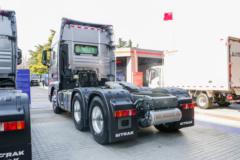 中国重汽 汕德卡SITRAK C9H重卡 奢华版 570马力 6X4 AMT自动挡牵引车(国六)