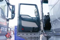 中国重汽 汕德卡SITRAK C9H重卡 奢华版 570马力 6X4 AMT自动挡牵引车(国六)