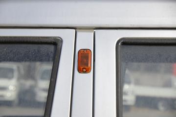 ���� С����V 1.3L 91���� ���� 2.7��˫������΢��(����)ͼƬ