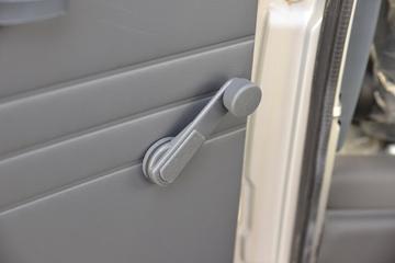 ���� С����V 1.3L 91���� ���� 2.7��˫������΢��(����)ͼƬ