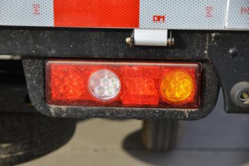 ���� С����V 1.3L 91���� ���� 2.7��˫������΢��(����)ͼƬ