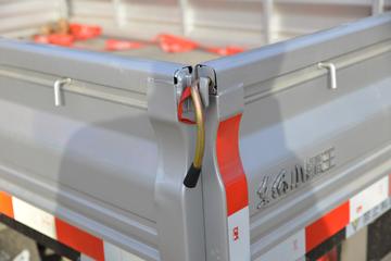 ���� С����V 1.3L 91���� ���� 2.7��˫������΢��(����)ͼƬ