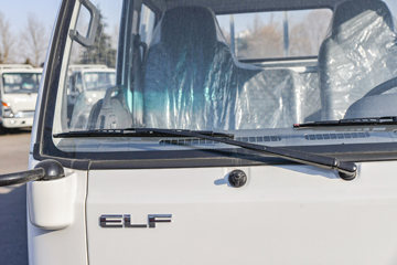 ���� ��ʮ��100P 132���� 3.245��˫�������Ῠ(����)ͼƬ