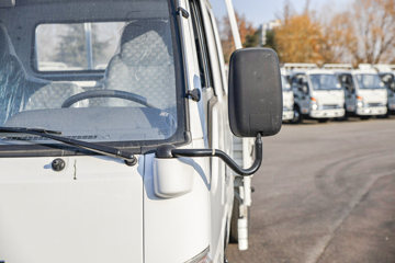 ���� ��ʮ��100P 132���� 3.245��˫�������Ῠ(����)ͼƬ