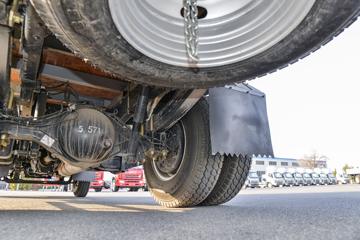 ���� ��ʮ��100P 132���� 3.245��˫�������Ῠ(����)ͼƬ