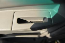 五十铃KV100&nbsp;冷藏车驾驶室图片