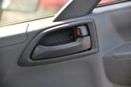 五十铃KV100&nbsp;冷藏车驾驶室图片