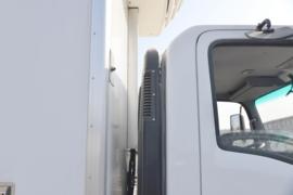 五十铃KV100&nbsp;冷藏车底盘图片