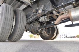 五十铃KV100&nbsp;冷藏车底盘图片