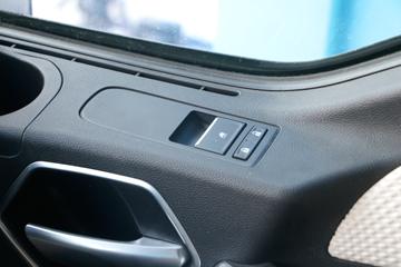 �����ǵ¿� SITRAK GX�ؿ� 6X4ȼ�ϵ��ǣ����(ZZ4256Y384HZ1FCEV)ͼƬ