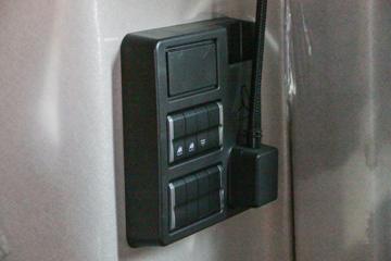 �����ǵ¿� SITRAK GX�ؿ� 6X4ȼ�ϵ��ǣ����(ZZ4256Y384HZ1FCEV)ͼƬ