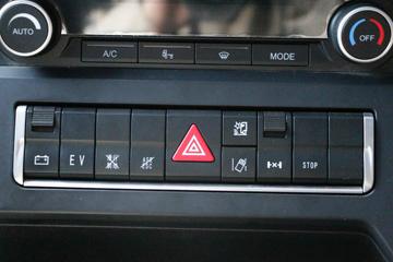 �����ǵ¿� SITRAK GX�ؿ� 6X4ȼ�ϵ��ǣ����(ZZ4256Y384HZ1FCEV)ͼƬ