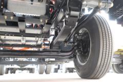 解放 J6F 4.5T 4.16米单排纯电动厢式轻卡(液刹)(CA5040XXYP40L3BEVA84)98.04kWh