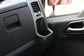 V系&nbsp;电动自卸车驾驶室图片