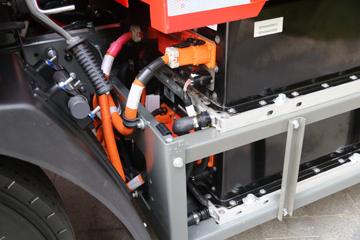 �й������ɶ����ó� V1 4.5T 4X2 3.2�״��綯��ж��98kWhͼƬ