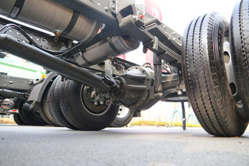 �������� ��ʨ 5T 4.15�׵��Ŵ��綯��դʽ�Ῠ98.04kWhͼƬ