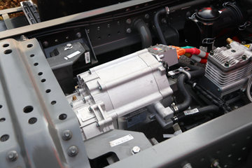 �������� ��ʨ 5T 4.15�׵��Ŵ��綯��դʽ�Ῠ98.04kWhͼƬ