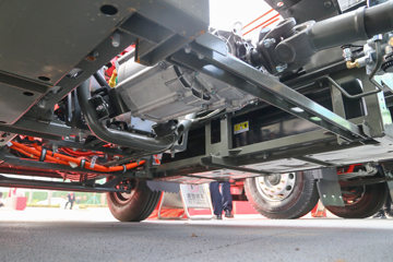 �������� ��ʨ 5T 4.15�׵��Ŵ��綯��դʽ�Ῠ98.04kWhͼƬ