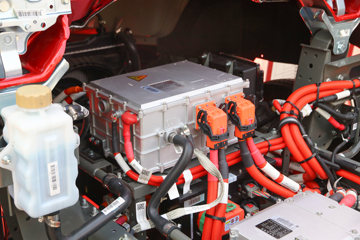 �������� ��ʨ 5T 4.15�׵��Ŵ��綯��դʽ�Ῠ98.04kWhͼƬ