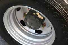 重汽王牌 瑞狮 5T 4.15米单排纯电动仓栅式轻卡98.04kWh