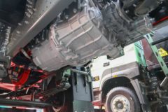 中国重汽成都商用车 V7-X 25T 6X4 纯电动牵引车282kWh