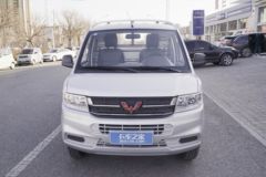 五菱 荣光新卡 基本型 1.8L 125马力 汽油 3.3米单排栏板微卡(国六)(后双胎)(LZW1030LT6B)