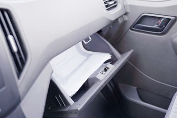 ���� �ٹ��¿� ������ 1.8L 125���� ���� 3.3�׵�������΢��(����)(��˫̥)(LZW1030LT6B)ͼƬ