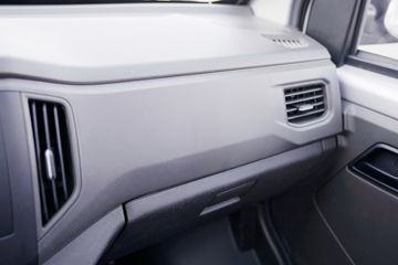 ���� �ٹ��¿� ������ 1.8L 125���� ���� 3.3�׵�������΢��(����)(��˫̥)(LZW1030LT6B)ͼƬ