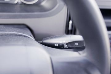 ���� �ٹ��¿� ������ 1.8L 125���� ���� 3.3�׵�������΢��(����)(��˫̥)(LZW1030LT6B)ͼƬ