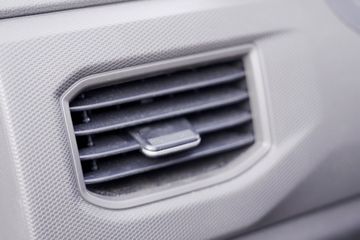 ���� �ٹ��¿� ������ 1.8L 125���� ���� 3.3�׵�������΢��(����)(��˫̥)(LZW1030LT6B)ͼƬ