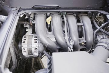 ���� �ٹ��¿� ������ 1.8L 125���� ���� 3.3�׵�������΢��(����)(��˫̥)(LZW1030LT6B)ͼƬ