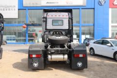 福田 欧曼EST 北方版 580马力 6X4 AMT自动挡牵引车(国六)(带缓速器)(BJ4259Y6DHL-13)
