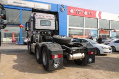 福田 欧曼EST 北方版 580马力 6X4 AMT自动挡牵引车(国六)(带缓速器)(BJ4259Y6DHL-13)