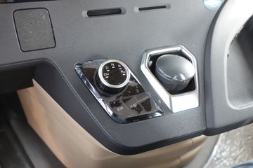 ���� ŷ��EST ������ 580���� 6X4 AMT�Զ���ǣ����(����)(��������)(BJ4259Y6DHL-13)ͼƬ