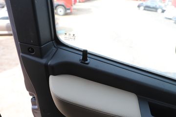 ���� ŷ��EST ������ 580���� 6X4 AMT�Զ���ǣ����(����)(��������)(BJ4259Y6DHL-13)ͼƬ