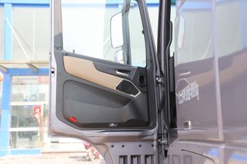 ���� ŷ��EST ������ 580���� 6X4 AMT�Զ���ǣ����(����)(��������)(BJ4259Y6DHL-13)ͼƬ