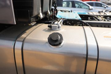 ���� ŷ��EST ������ 580���� 6X4 AMT�Զ���ǣ����(����)(��������)(BJ4259Y6DHL-13)ͼƬ