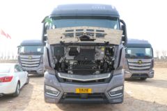 福田 欧曼EST 北方版 580马力 6X4 AMT自动挡牵引车(国六)(带缓速器)(BJ4259Y6DHL-13)