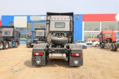 福田 欧曼EST 北方版 620马力 6X4 AMT自动档牵引车(液缓)