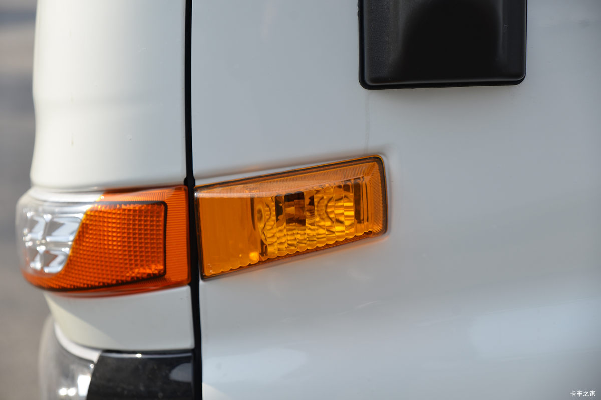  ˧E 129 4.22׵Ῠ()(HFC1045P32K10C7S)                                                