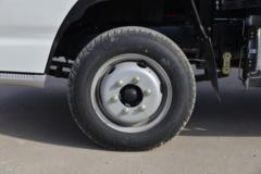 东风 小霸王W15 1.6L 123马力 汽油 3.65米单排厢式小卡(国六)(EQ5031XXY60Q6AC)