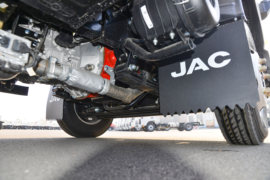 康铃H5&nbsp;冷藏车底盘图片