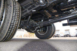 康铃H5&nbsp;冷藏车底盘图片